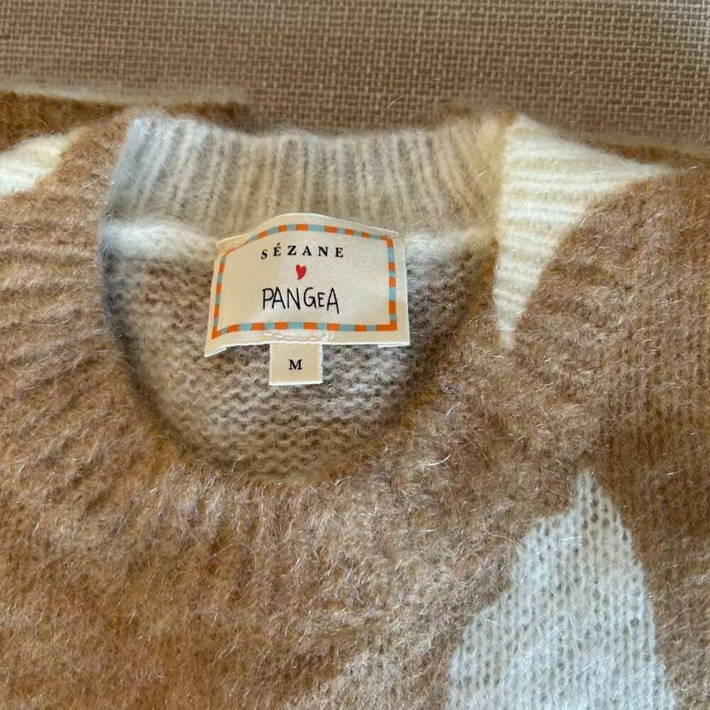 Sézane Pangea Camel and Cream Star & Moon Pattern Sweater - Picture 5 of 7
